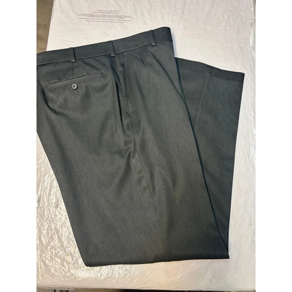 Van‎ Heusen Traveler Pants Men's 38X32 Non Iron